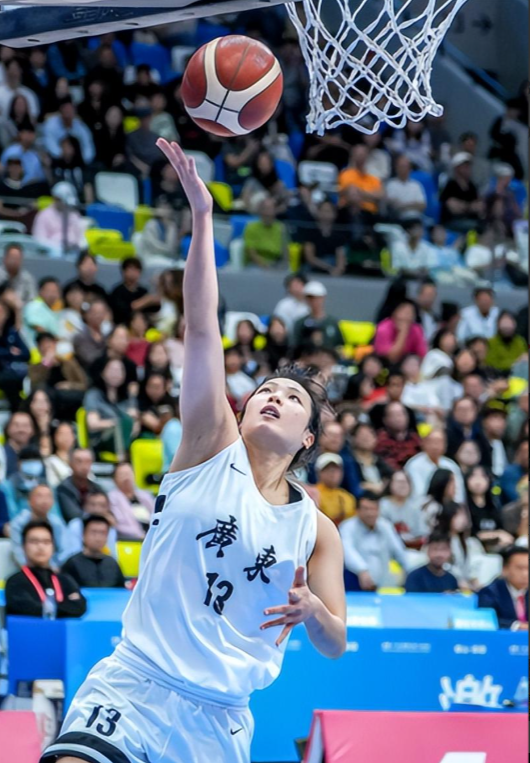 开云官网入口-WCBA杯赛曝出大冷门，头号热门输球垫底，四川女篮登顶积分榜