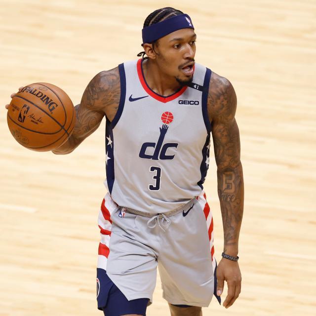 开云首页体验-【观察】比尔季中不会走人 NBA交易截止日冷冷清清？